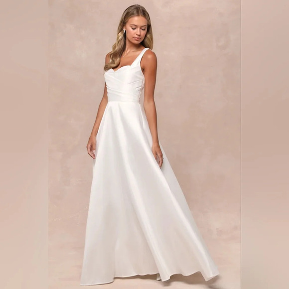 Lulus Modern Affection White Taffeta Pleated Sleeveless Maxi Dress Wedding - Picture 3 of 10